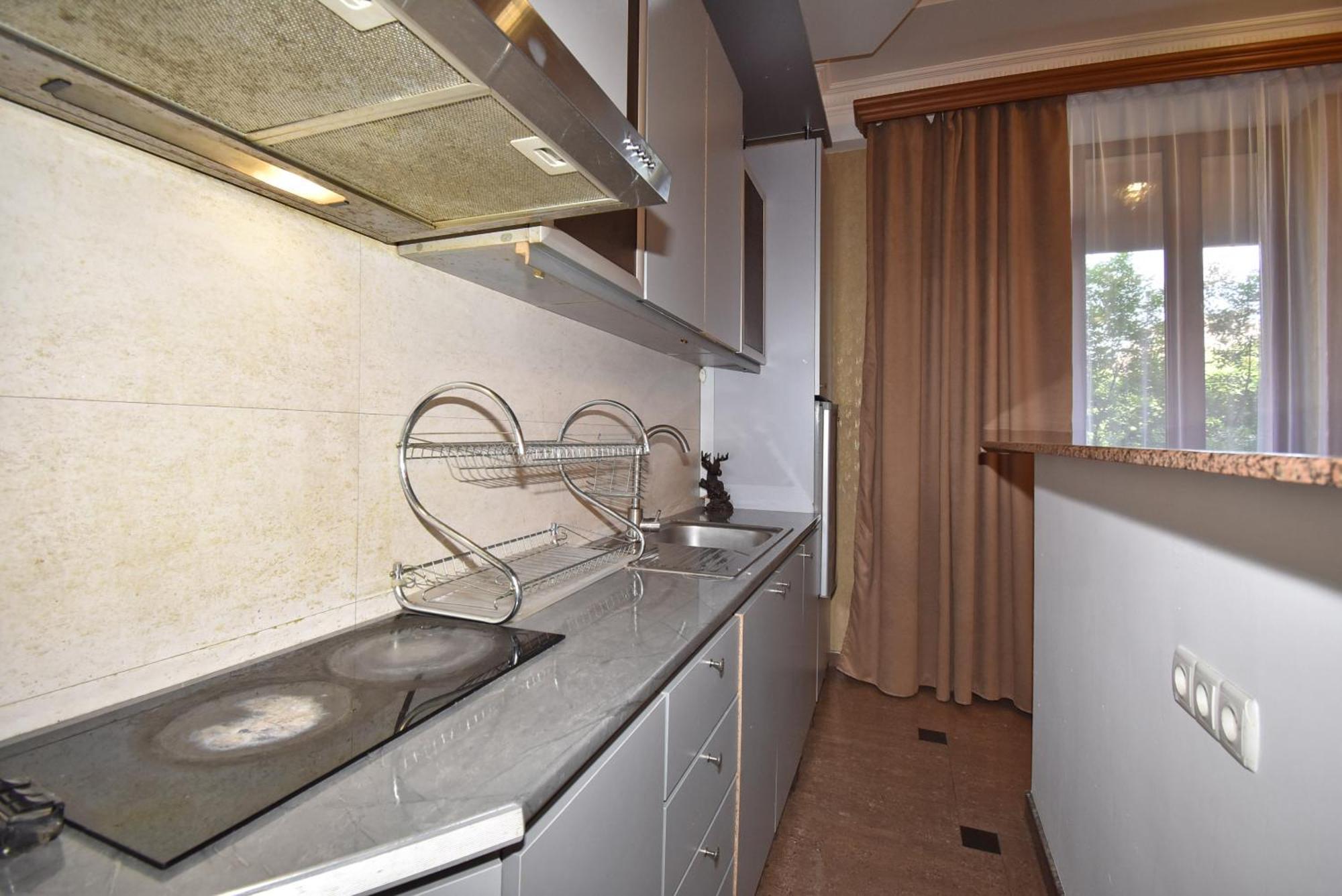 Armenak Apartment 5-Комнатная Jerevan Exteriör bild