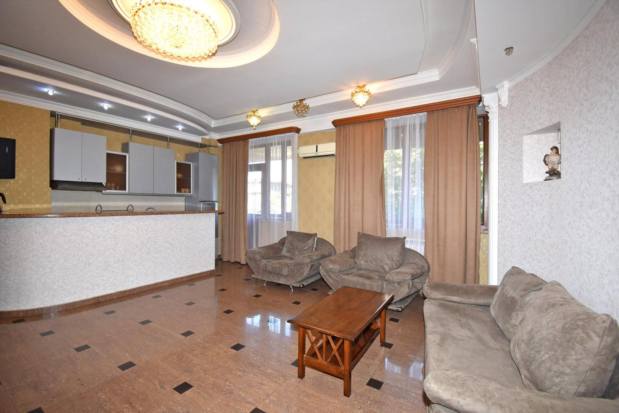 Armenak Apartment 5-Комнатная Jerevan Exteriör bild
